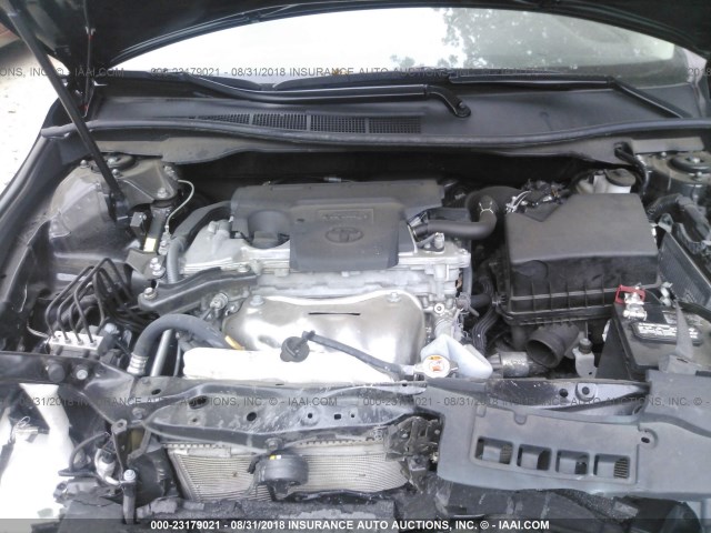 4T1BF1FK5HU280830 - 2017 TOYOTA CAMRY LE/XLE/SE/XSE 黑色 照片 10
