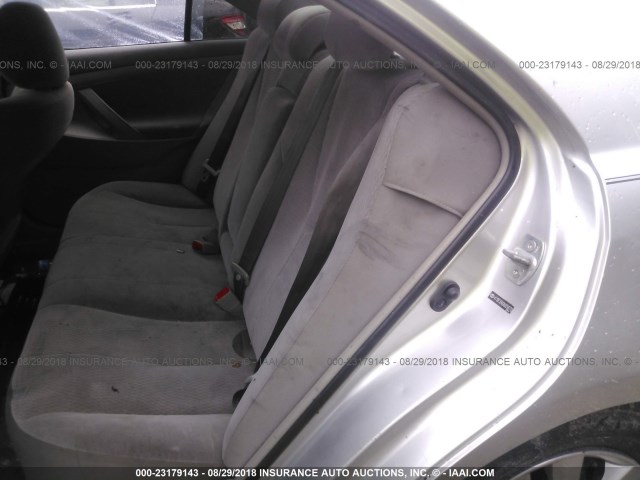 4T1BF3EK6AU058770 - 2010 TOYOTA CAMRY SE/LE/XLE SILVER photo 8