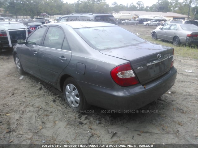 4T1BE32K03U711569 - 2003 TOYOTA CAMRY LE/XLE/SE Сұр фото 3