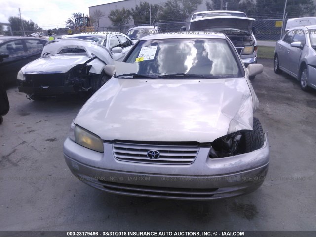 4T1BG22K2XU420744 - 1999 TOYOTA CAMRY CE/LE/XLE 棕色 照片 6
