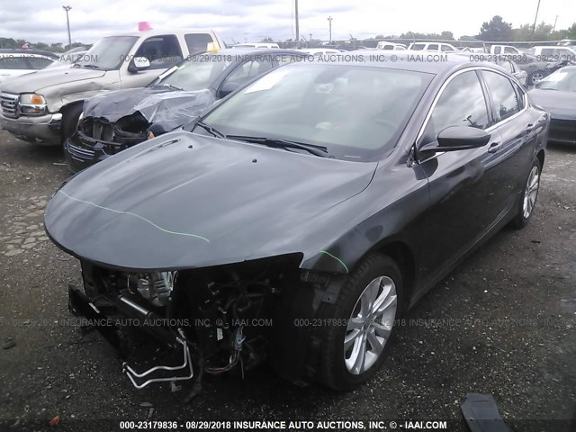 1C3CCCAB3HN509542 - 2017 CHRYSLER 200 LIMITED GRAY photo 2