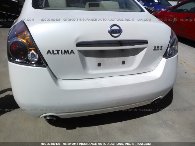 1N4AL21E98N437663 - 2008 NISSAN ALTIMA 2.5/2.5S WHITE photo 6