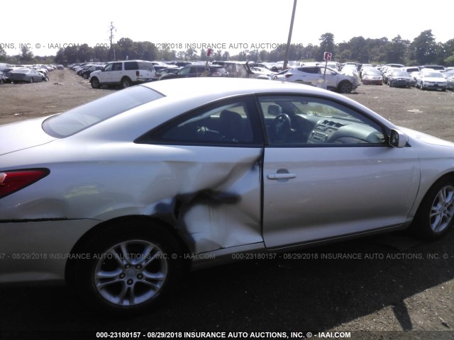 4T1CA30P15U062303 - 2005 TOYOTA CAMRY SOLARA SE/SLE Gümüş foto 6