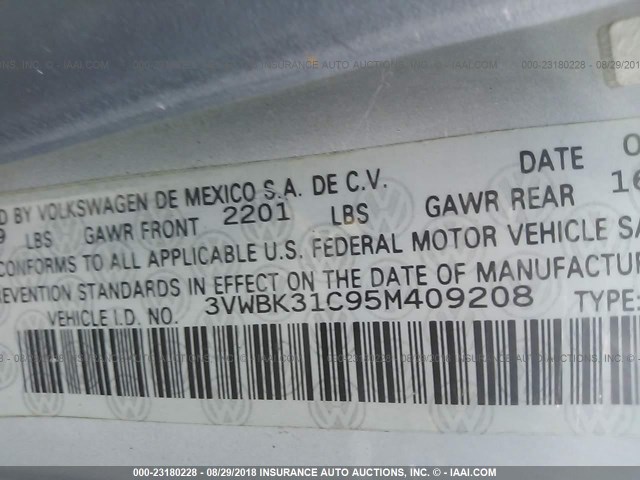 3VWBK31C95M409208 - 2005 VOLKSWAGEN NEW BEETLE GL 银色 照片 9