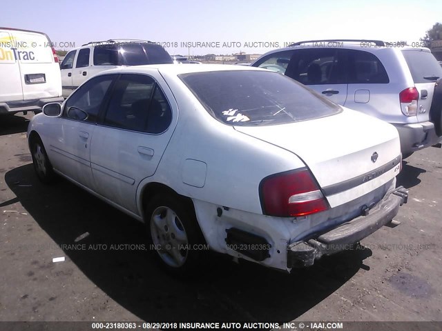 1N4DL01D2YC248387 - 2000 NISSAN ALTIMA XE/GXE/SE/GLE WHITE photo 3