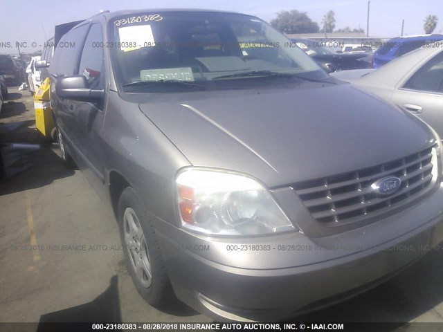 2FMZA51605BA64058 - 2005 FORD FREESTAR SE GOLD photo 1