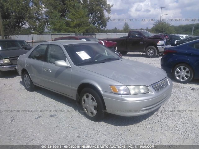 4T1BG22K61U772989 - 2001 TOYOTA CAMRY CE/LE/XLE 灰色 照片 1