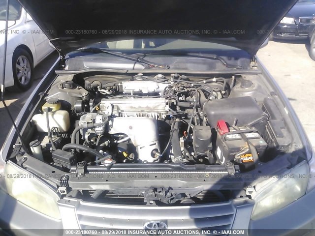 JT2BG22K7W0235592 - 1998 TOYOTA CAMRY CE/LE/XLE 灰色 照片 10