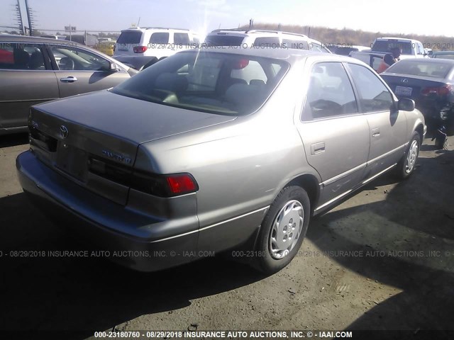 JT2BG22K7W0235592 - 1998 TOYOTA CAMRY CE/LE/XLE 灰色 照片 4