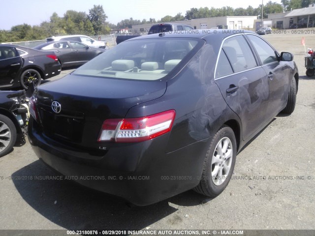 4T1BF3EKXBU732954 - 2011 TOYOTA CAMRY SE/LE/XLE 黑色 照片 4