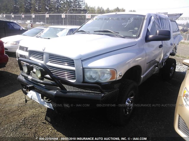 3D7KU28C04G217966 - 2004 DODGE RAM 2500 ST/SLT 银色 照片 2