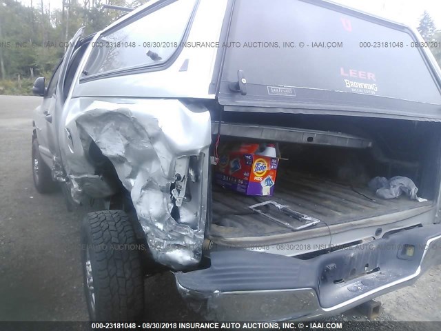 3D7KU28C04G217966 - 2004 DODGE RAM 2500 ST/SLT 银色 照片 6