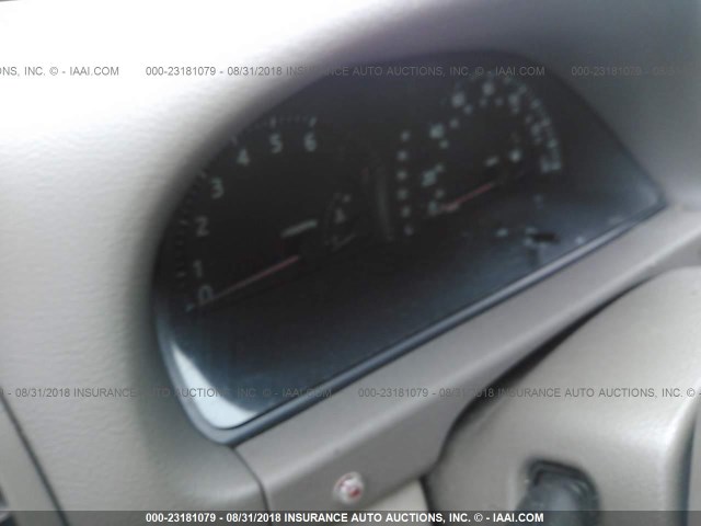 4T1BE32K52U022366 - 2002 TOYOTA CAMRY LE/XLE/SE 金色 照片 7