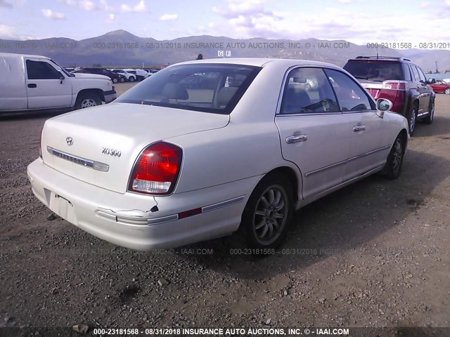 KMHFU45D81A133257 - 2001 HYUNDAI XG 300 WHITE photo 4