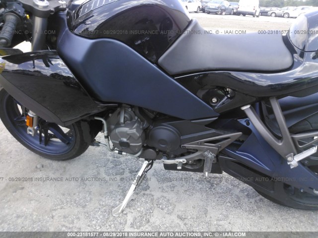 4MZHL04D283B01475 - 2008 BUELL 1125 R BLUE photo 9