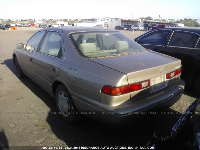 4T1BG22K4XU542814 - 1999 TOYOTA CAMRY CE/LE/XLE GOLD photo 3