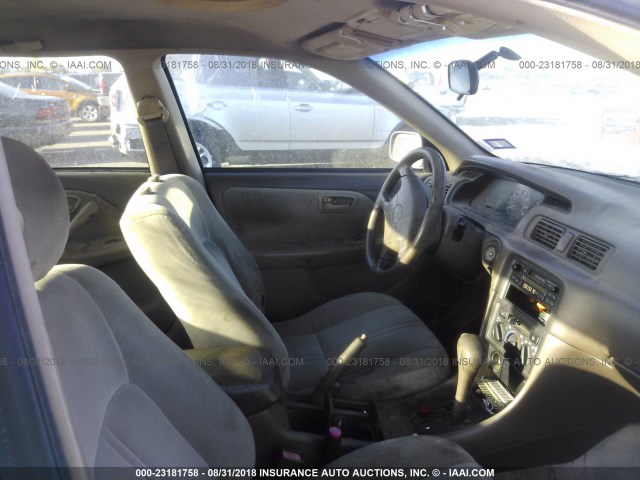 4T1BG22K4XU542814 - 1999 TOYOTA CAMRY CE/LE/XLE 金色 照片 5