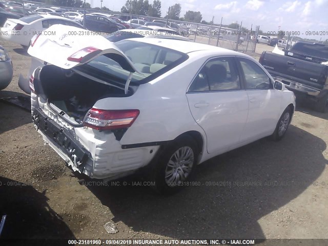 4T1BF3EK6BU753896 - 2011 TOYOTA CAMRY SE/LE/XLE 白色 照片 4