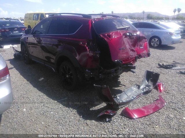 2T3RFREV3JW720226 - 2018 TOYOTA RAV4 ADVENTURE/XLE 红色 照片 3