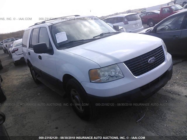 1FMRU13W74LA76073 - 2004 FORD EXPEDITION XLS WHITE photo 1