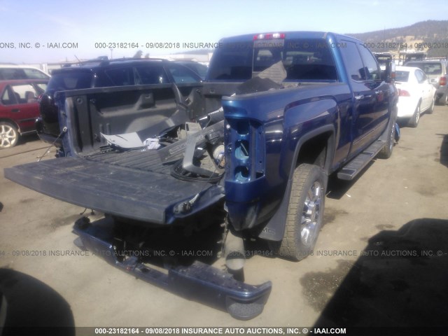 1GT12UE87GF124438 - 2016 GMC SIERRA K2500 DENALI BLUE photo 4