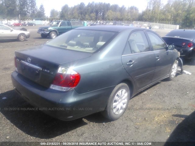 4T1BE32K05U076677 - 2005 TOYOTA CAMRY LE/XLE/SE Теңіз көгі фото 4