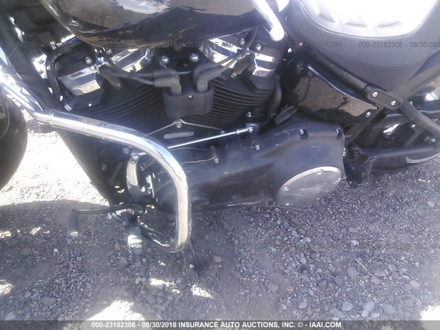 1HD1YKJ35JC063854 - 2018 HARLEY-DAVIDSON FXFB FAT BOB BLACK photo 9