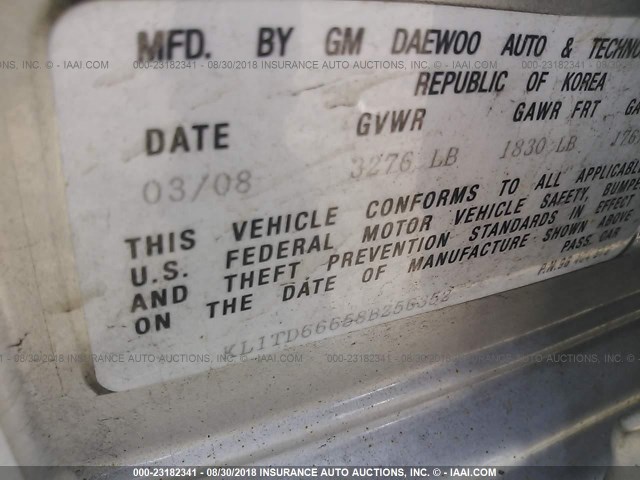 KL1TD66658B256352 - 2008 CHEVROLET AVEO LS SILVER photo 9