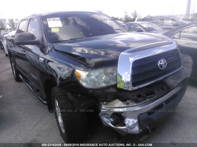 5TBEV54147S457630 - 2007 TOYOTA TUNDRA CREWMAX SR5 BLACK photo 1