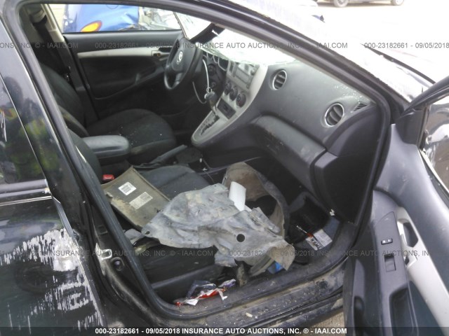 2T1KU40E89C148156 - 2009 TOYOTA COROLLA MATRIX  BLACK photo 5