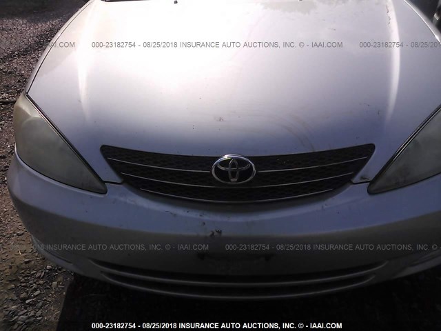 4T1BE32K03U753868 - 2003 TOYOTA CAMRY LE/XLE/SE 银色 照片 6