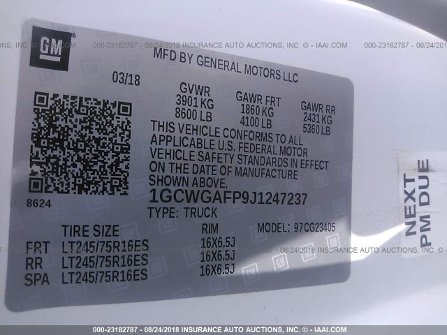 1GCWGAFP9J1247237 - 2018 CHEVROLET EXPRESS G2500  WHITE photo 9
