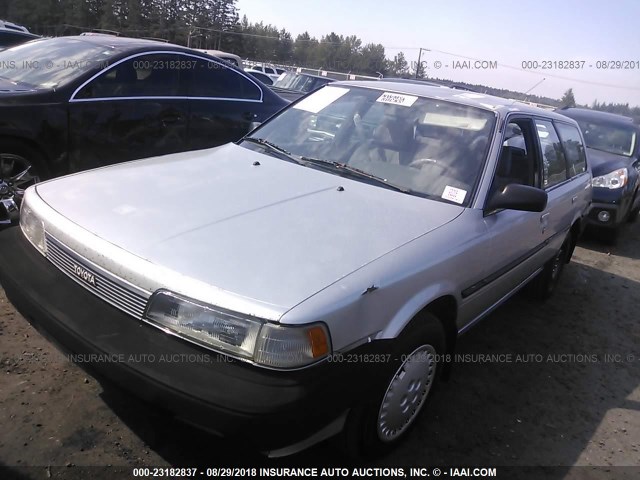 JT2SV21W2L0323830 - 1990 TOYOTA CAMRY DLX GRAY photo 2