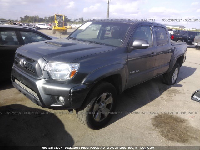 5TFJU4GN3CX024810 - 2012 TOYOTA TACOMA DOUBLE CAB PRERUNNER GRAY photo 2