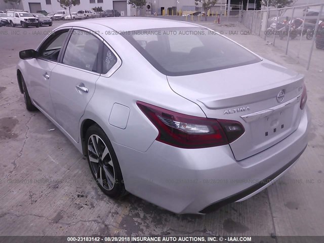 1N4BL3AP7HC156520 - 2017 NISSAN ALTIMA 3.5SL/3.5 SR SILVER photo 3