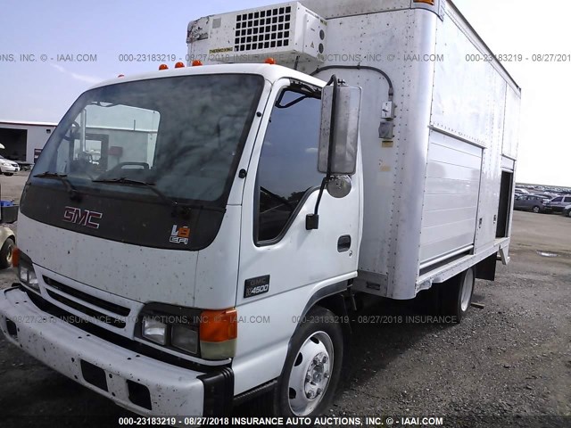 4KDC4B1U15J801676 - 2005 GMC W4500 W45042 WHITE photo 2