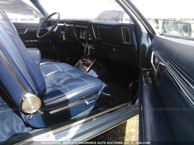 2A3BY62N2DR186521 - 1983 CHRYSLER IMPERIAL BLUE photo 5