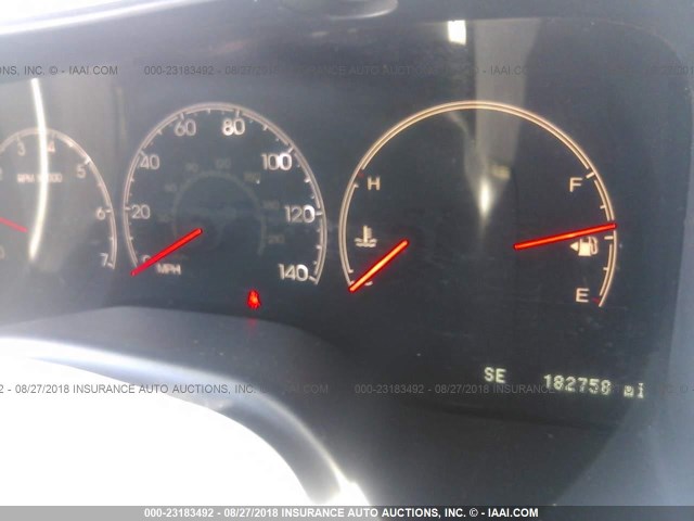 5LMFU28R04LJ19127 - 2004 LINCOLN NAVIGATOR 蓝色 照片 7