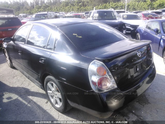 1N4BL11DX3C329319 - 2003 NISSAN ALTIMA SE BLACK photo 3