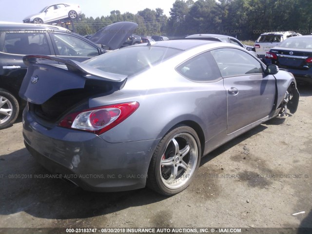 KMHHU6KH6CU071385 - 2012 HYUNDAI GENESIS COUPE 3.8L GRAY photo 4