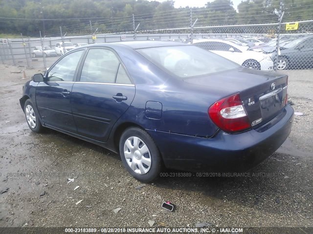 4T1BE32K22U547644 - 2002 TOYOTA CAMRY LE/XLE/SE BLUE photo 3