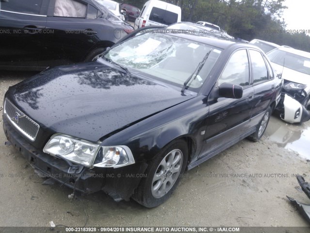 YV1VS29562F876429 - 2002 VOLVO S40 1.9T BLACK photo 2