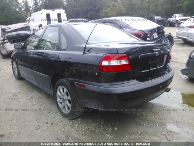 YV1VS29562F876429 - 2002 VOLVO S40 1.9T BLACK photo 3