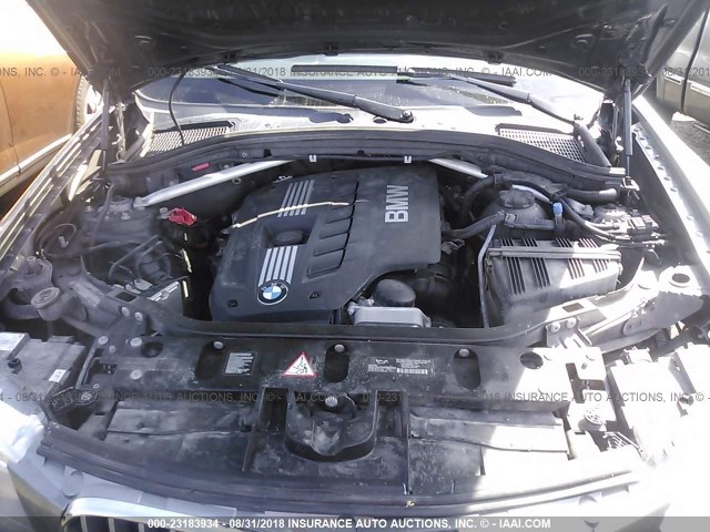 5UXWX5C5XBL714664 - 2011 BMW X3 XDRIVE28I Մոխրագույն լուսանկար 10