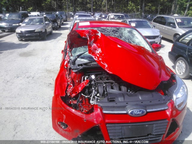 1FADP3F22DL370013 - 2013 FORD FOCUS SE RED photo 6