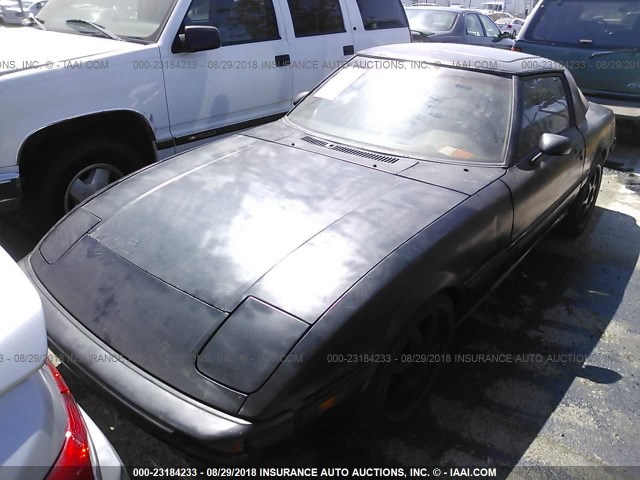 JM1FB3325E0836865 - 1984 MAZDA RX7 13B BLACK photo 2