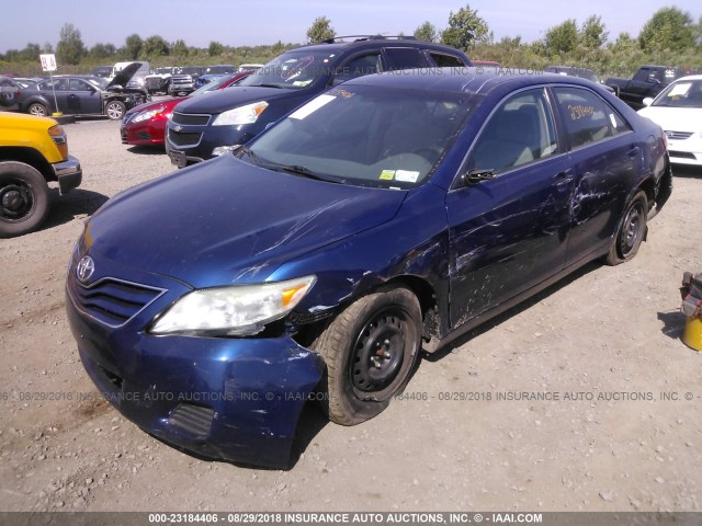 4T1BF3EK8BU640810 - 2011 TOYOTA CAMRY SE/LE/XLE ლურჯი ფოტო 2