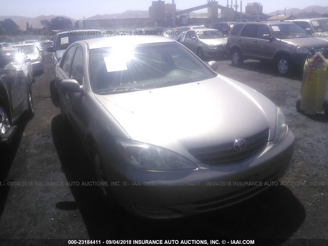 4T1BE32K14U296313 - 2004 TOYOTA CAMRY LE/XLE/SE 金色 照片 1