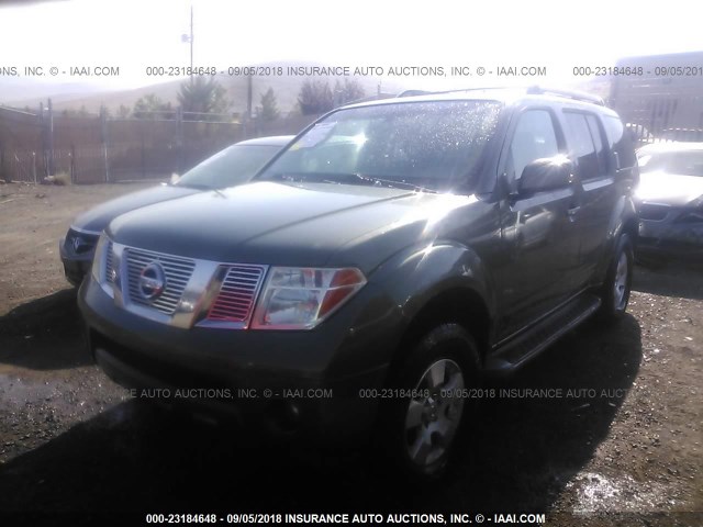 5N1AR18W25C733645 - 2005 NISSAN PATHFINDER LE/SE/XE GOLD photo 2