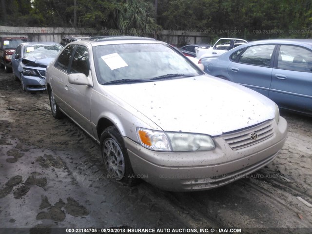 4T1BG22KX1U076619 - 2001 TOYOTA CAMRY CE/LE/XLE 米色 照片 1